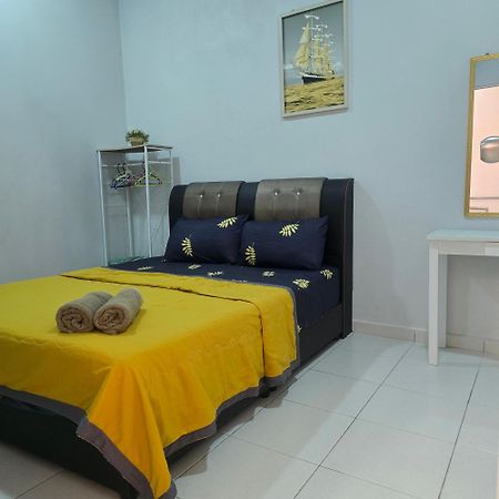 Вілла Private Pool Cassa Dinies, Wifi , Bbq,10 Pax Rantau Panjang Екстер'єр фото